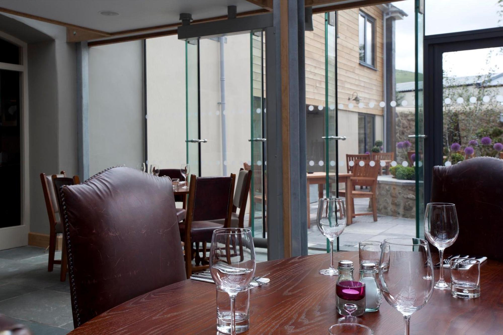 The Three Crowns Hotel Chagford Exterior photo The restaurant at The River Cottage
