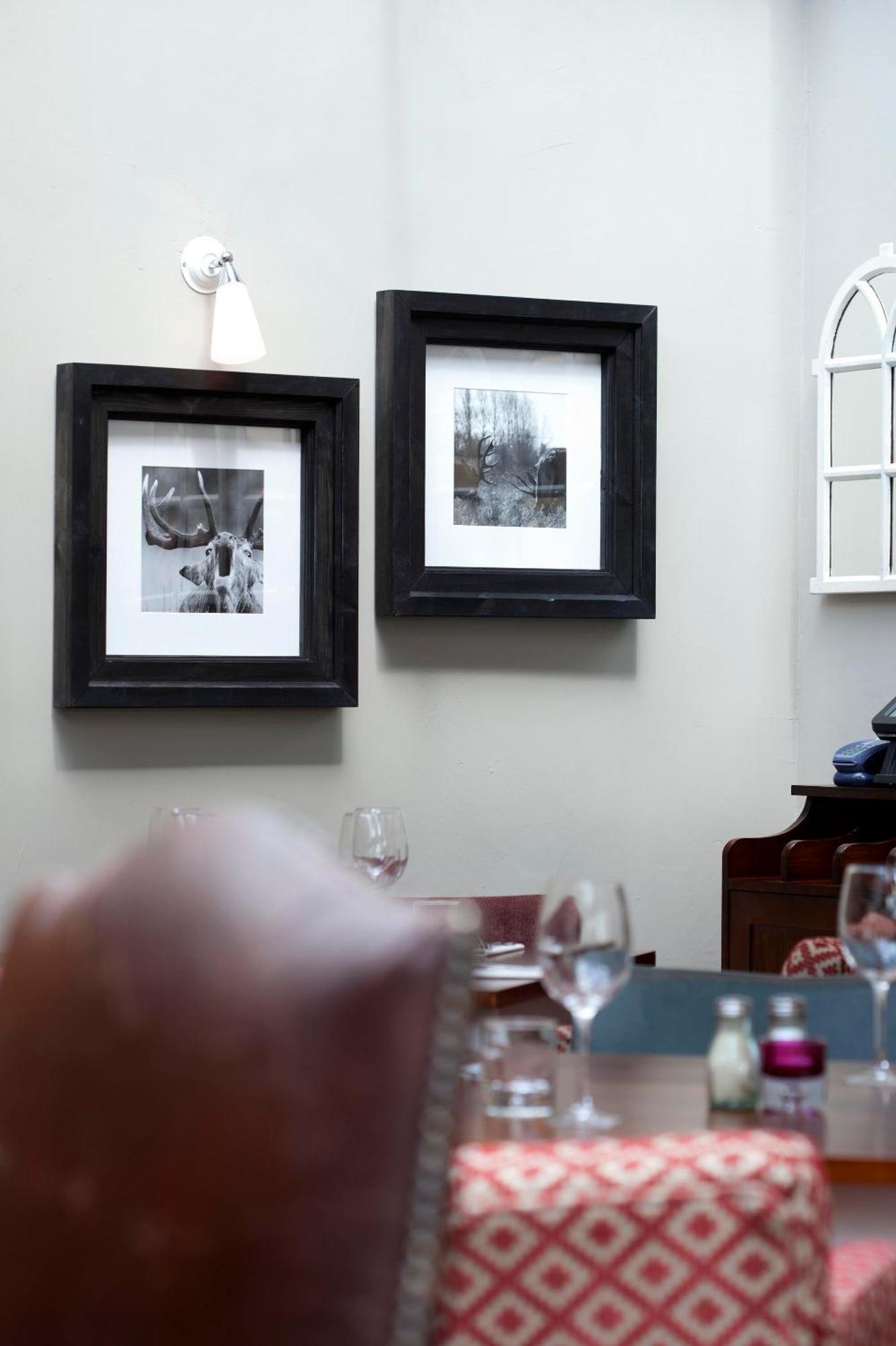 The Three Crowns Hotel Chagford Exterior photo Framed photographs